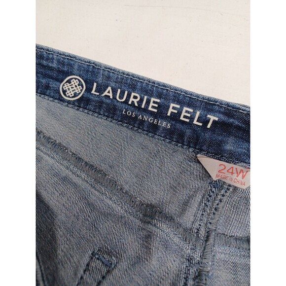 Laurie Felt Classic Denim Boyfriend Jeans Blue Plus Sz 24W NWT - Picture 6 of 9